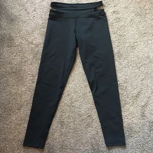 Chill by Will Bold Cut Out Leggings, size 2